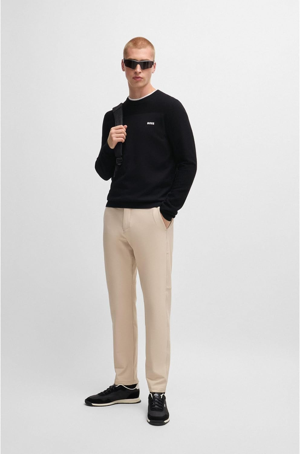 Mens Momentum-X CN Branded Crew-Neck Sweater in Dry-Flex Fabric